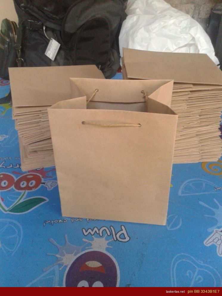 Tas Kertas Murah Polos